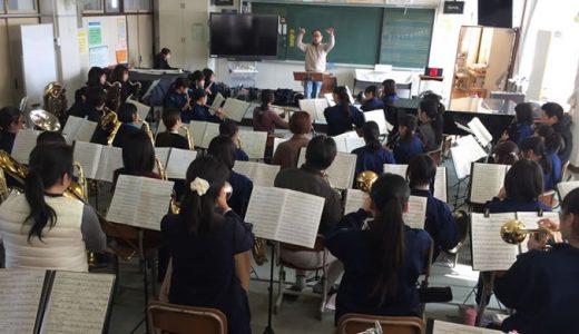 穂積中学校さんの演奏会に出演します